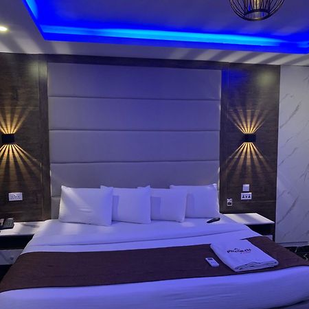 Hotel Presken Kuramo Waters Lagos Exteriér fotografie